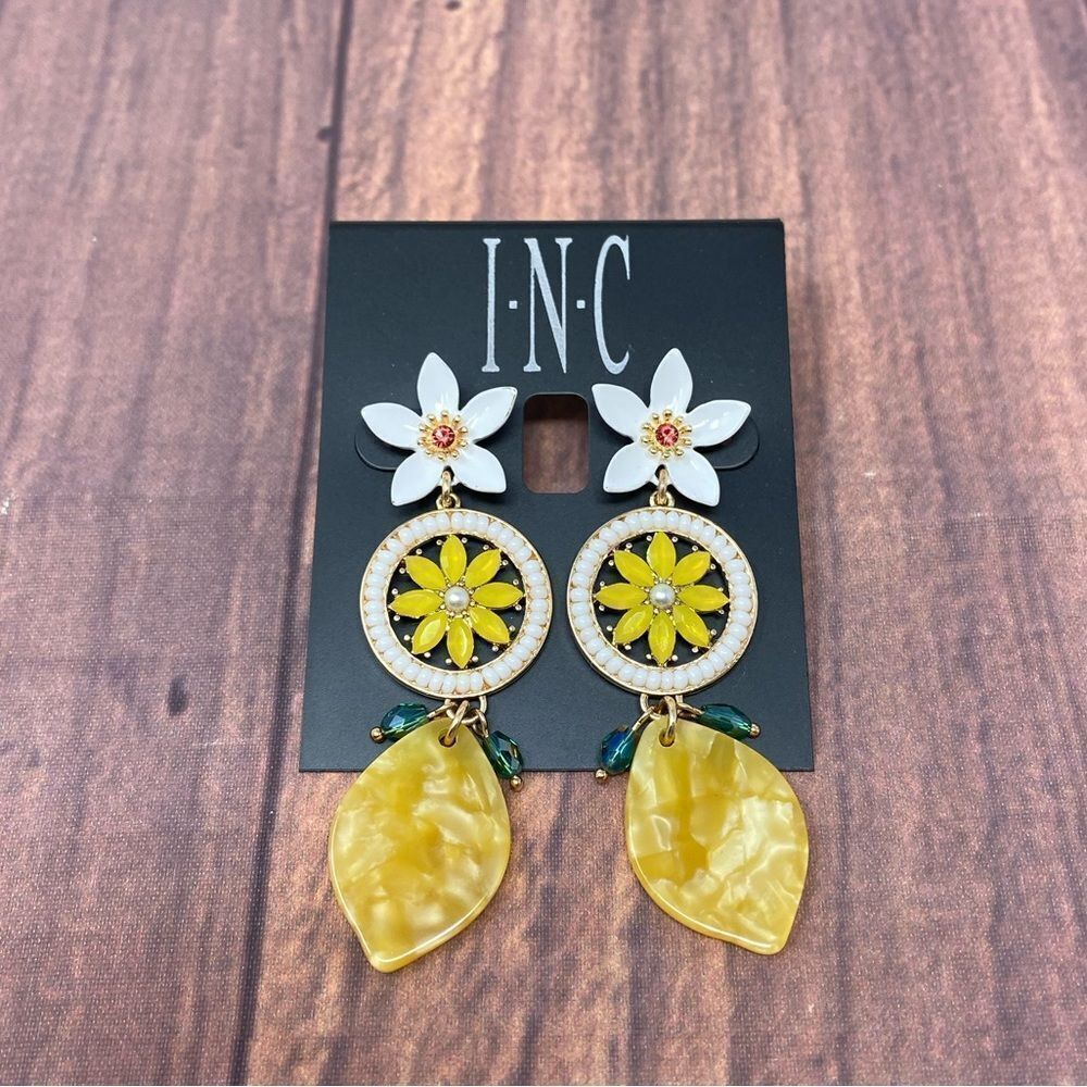 INC Gold-Tone Mixed Stone Flower & Lemon 3 inch DROP DANGLE EARRINGS FQ48